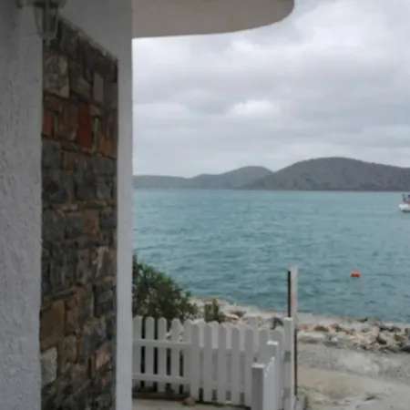 Σπίτι διακοπών Eleftheria Sea Side Traditional House *